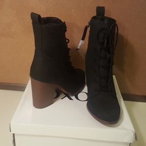 XOXO Black booties
